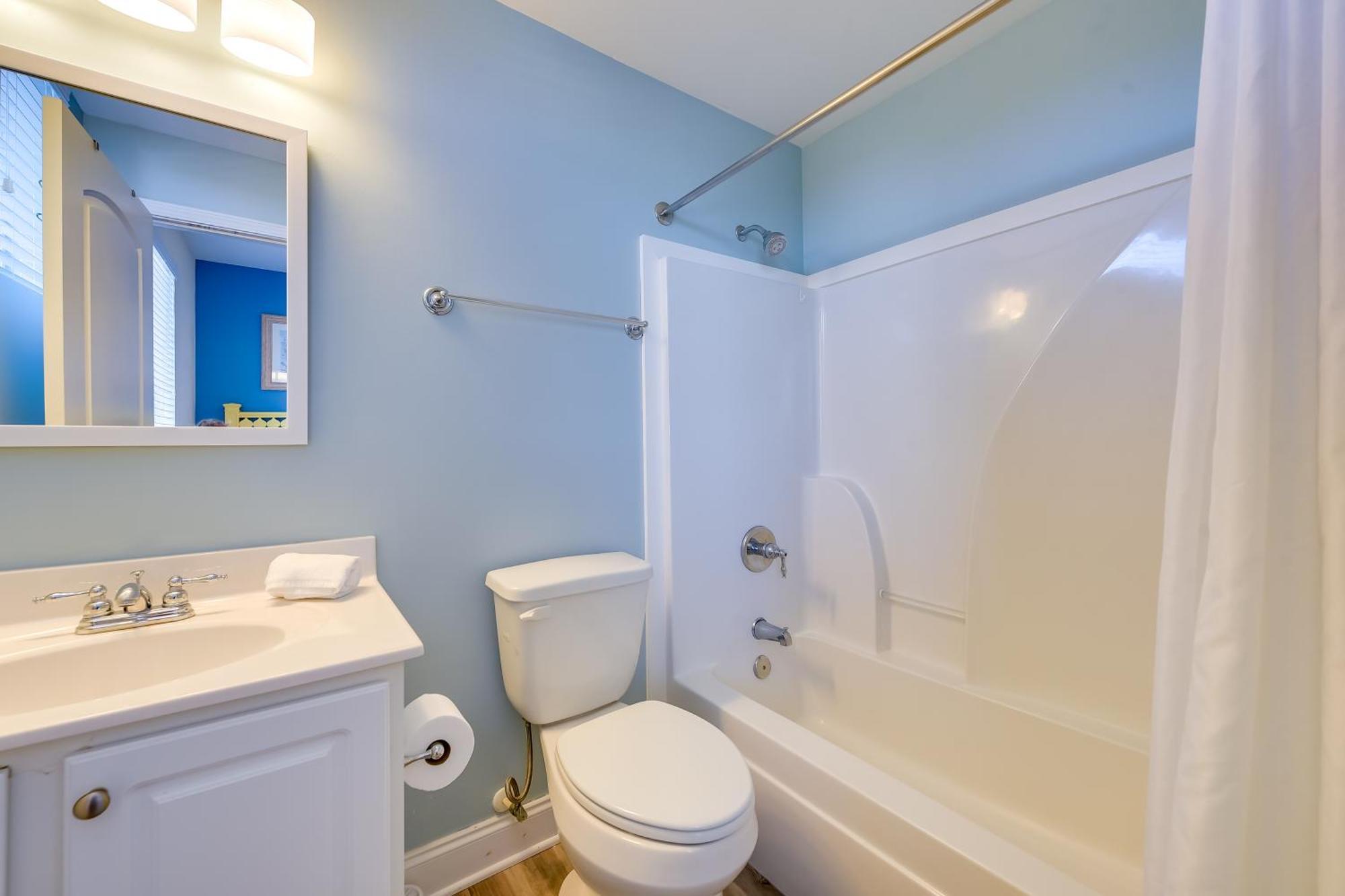 Roomy North Myrtle Beach Condo, Walk To Beach Экстерьер фото