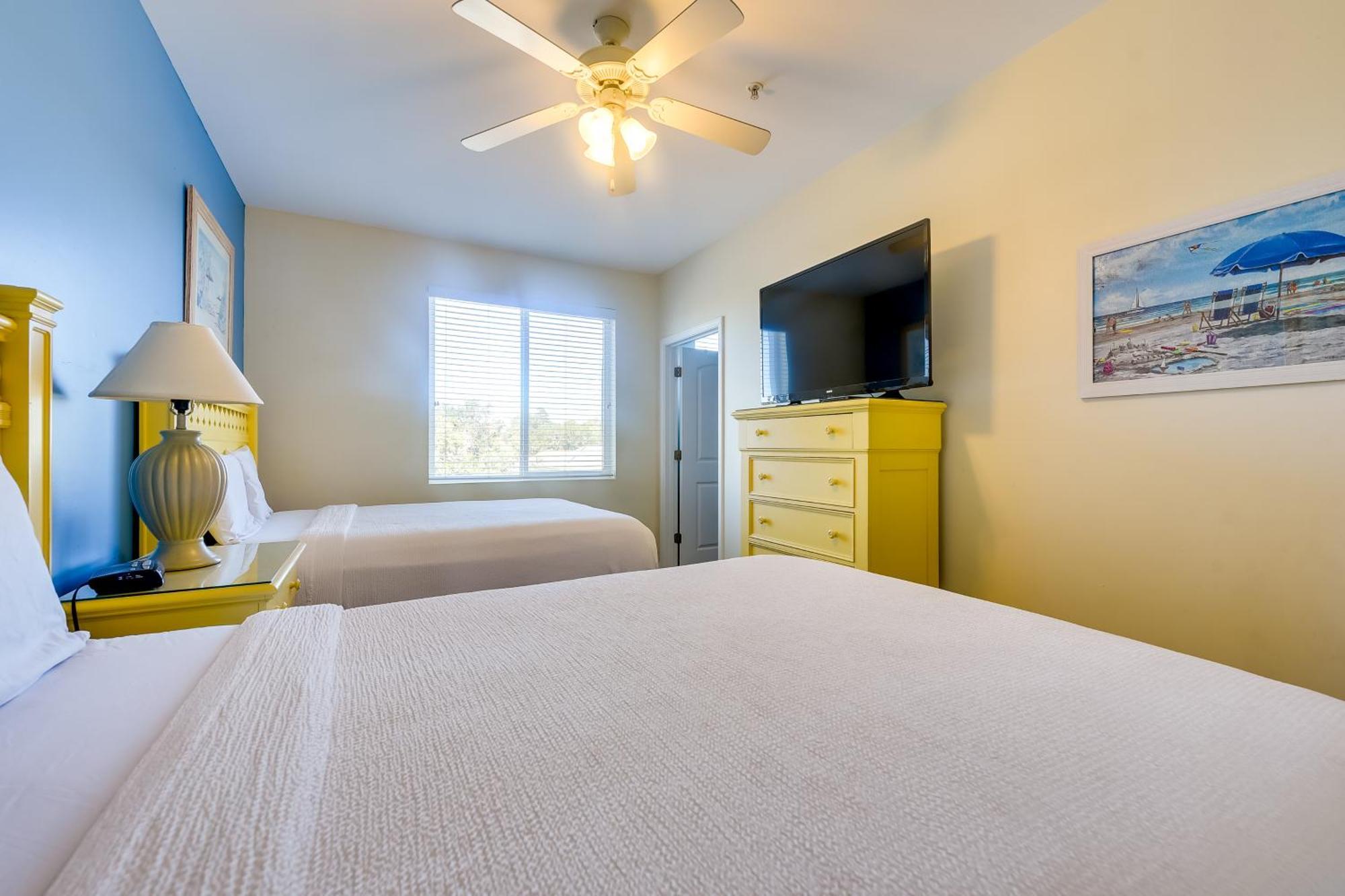 Roomy North Myrtle Beach Condo, Walk To Beach Экстерьер фото