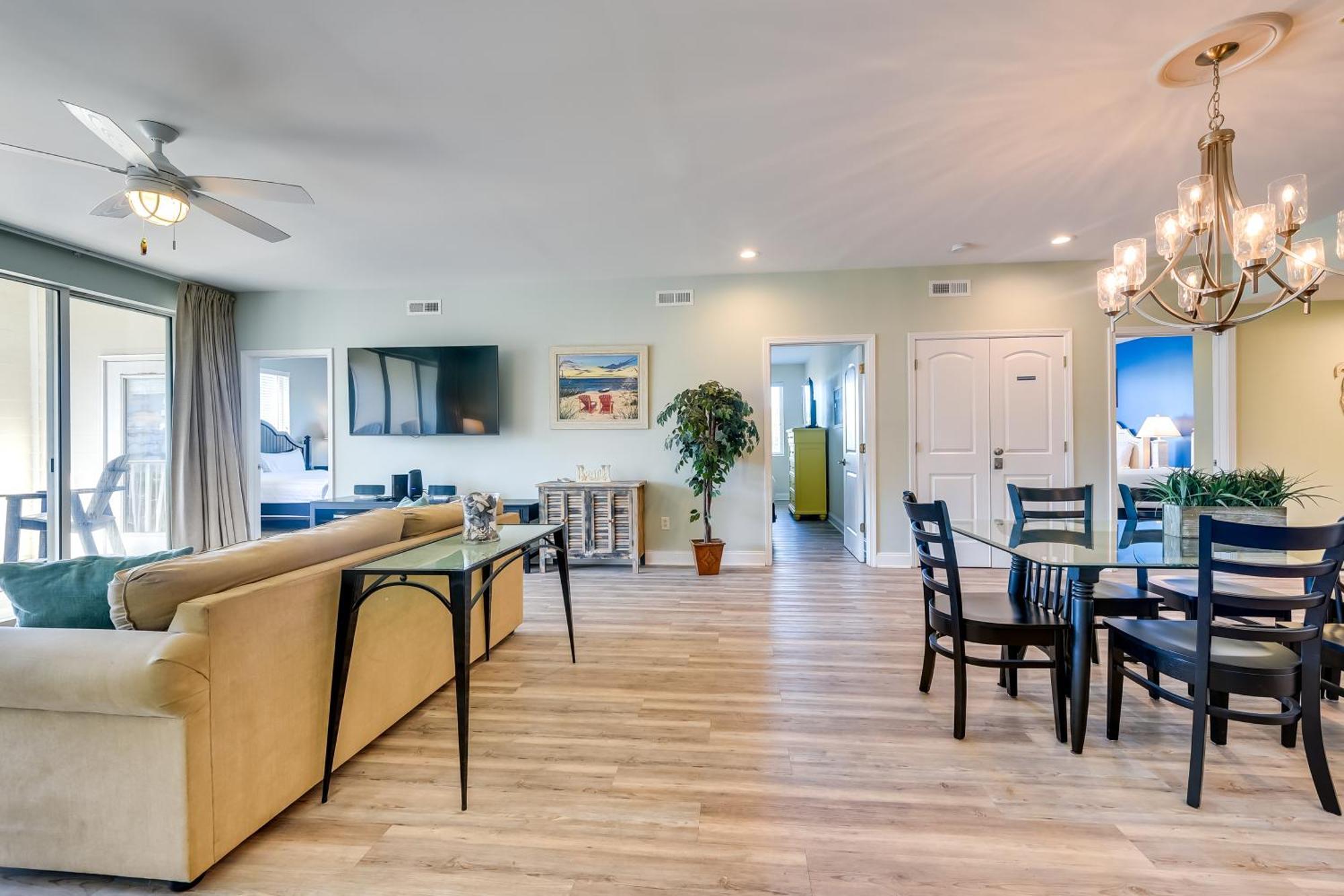 Roomy North Myrtle Beach Condo, Walk To Beach Экстерьер фото